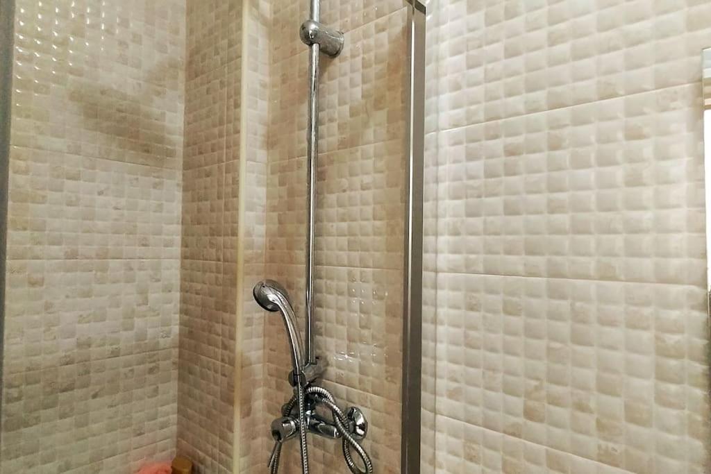 Best Location 2 Bed2 Bath W/Lift In Town! Gibraltar Bagian luar foto