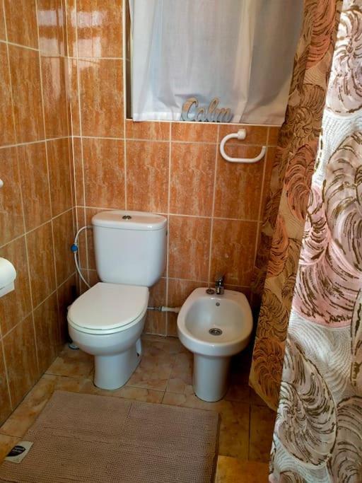 Best Location 2 Bed2 Bath W/Lift In Town! Gibraltar Bagian luar foto
